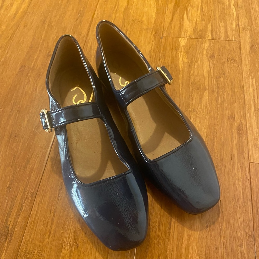 Sam edelman Michaela flats size 8.5 navy patent